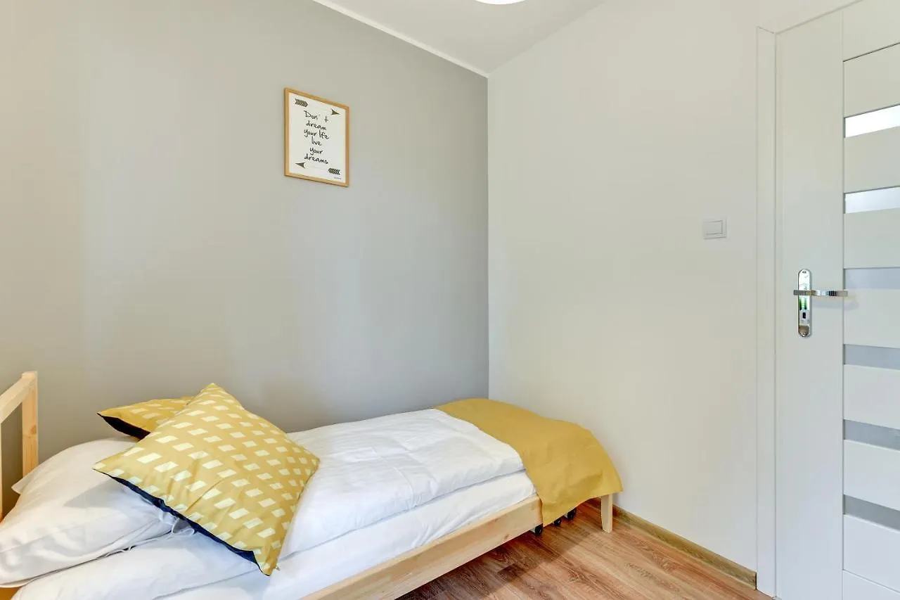 Pokoje Gdansk Zabianka - Subislawa 23L Apartment 0*,  Poland